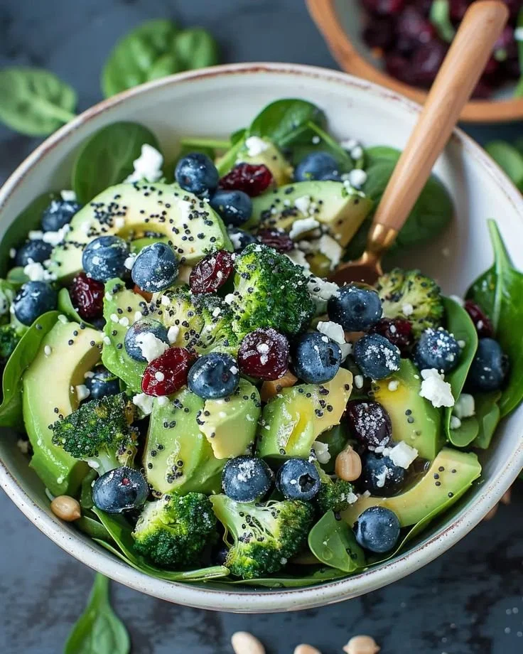 Colorful Blueberry Broccoli Spinach Salad with fresh greens and blueberries